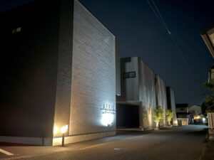 福岡県朝倉市 - ガレージ付きデザイナーズ賃貸アパート Leage series「AERIS」